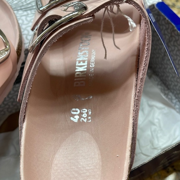 Birkenstock Pink Sandals with Adjustable Straps - Picture 6 of 11